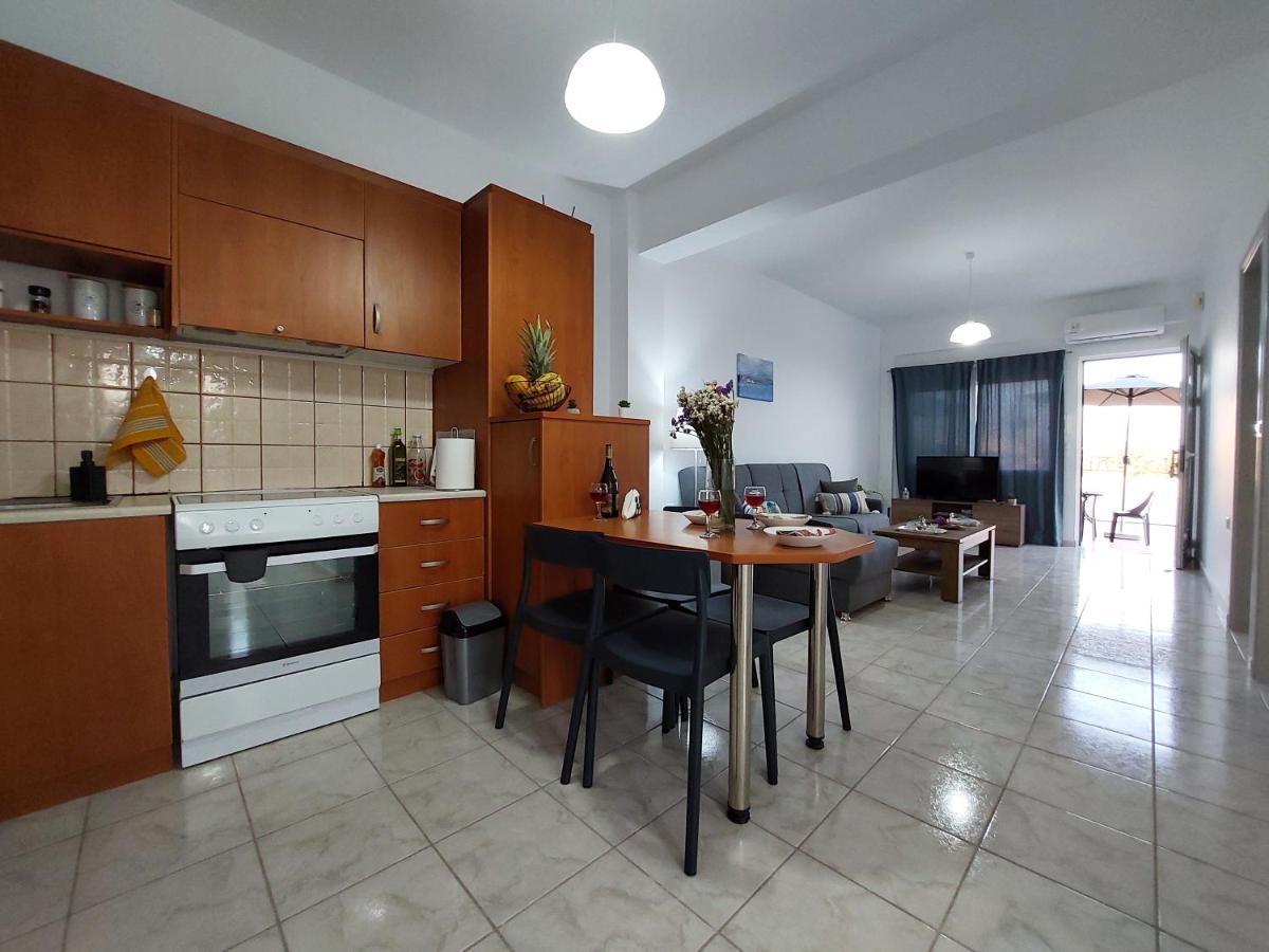 Iakovos Apartments 克拉法吉亚 外观 照片