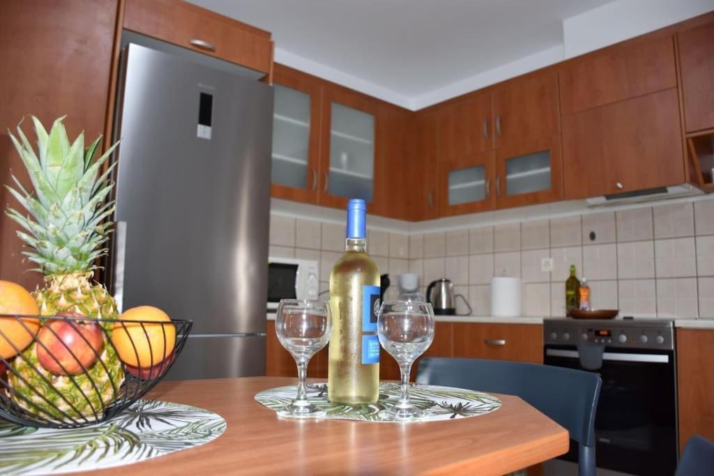 Iakovos Apartments 克拉法吉亚 外观 照片