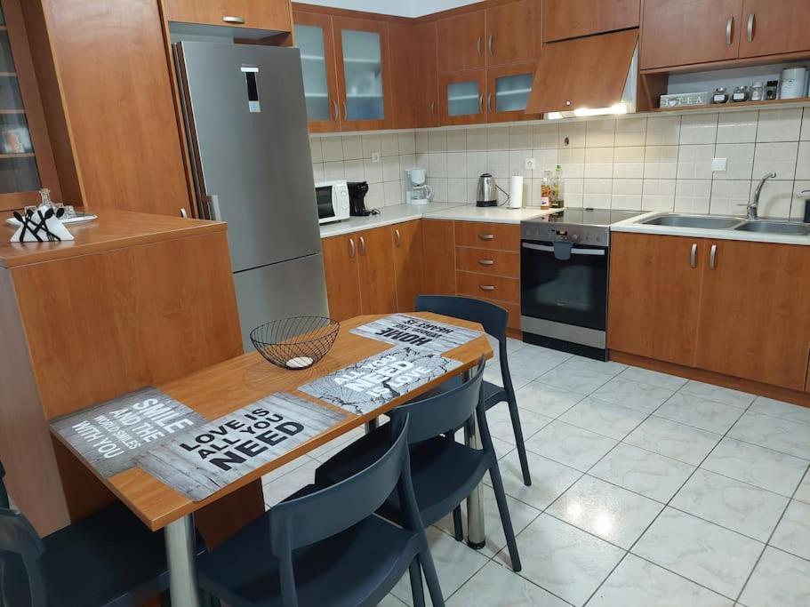 Iakovos Apartments 克拉法吉亚 外观 照片